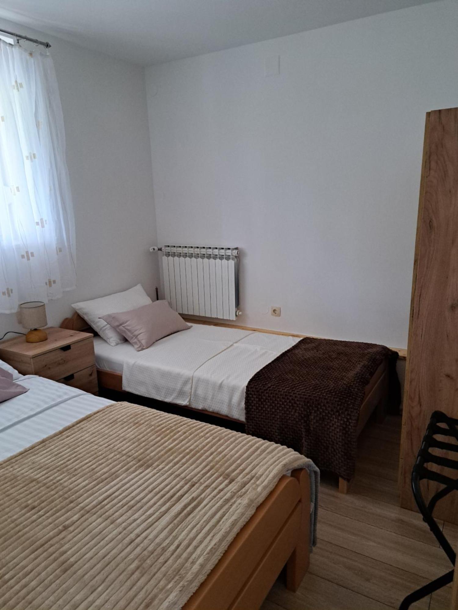 Apartman Teo Duga Resa Exterior photo